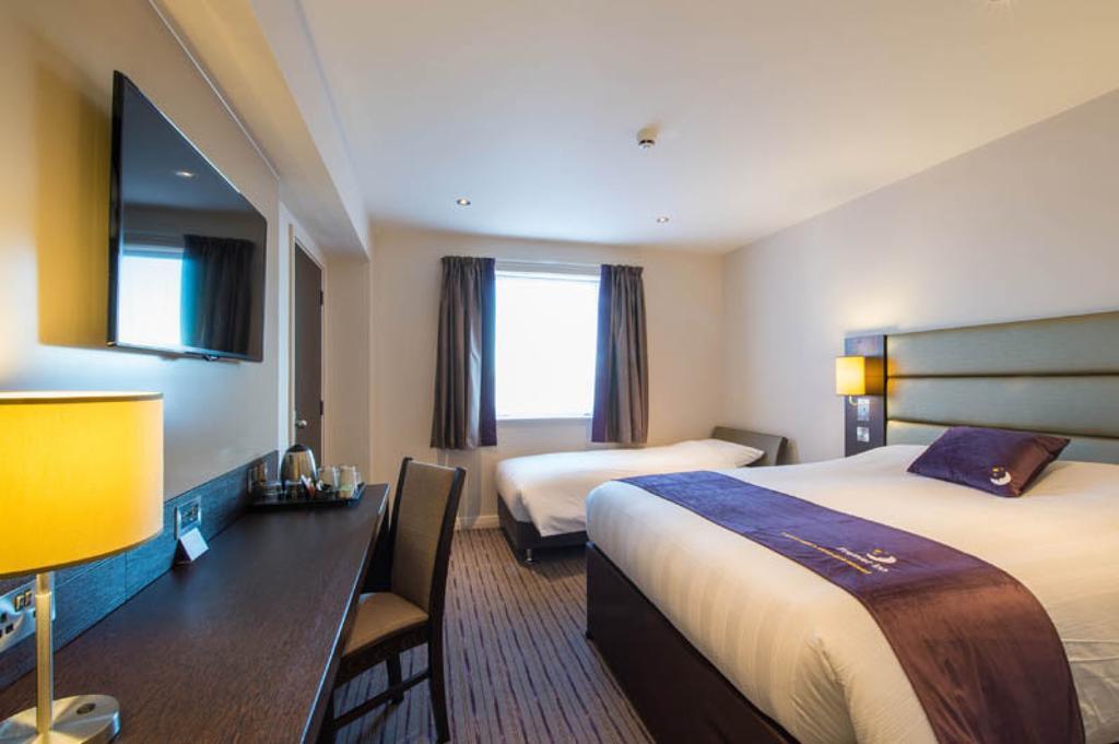 Premier Inn Dundee Centre Exterior foto